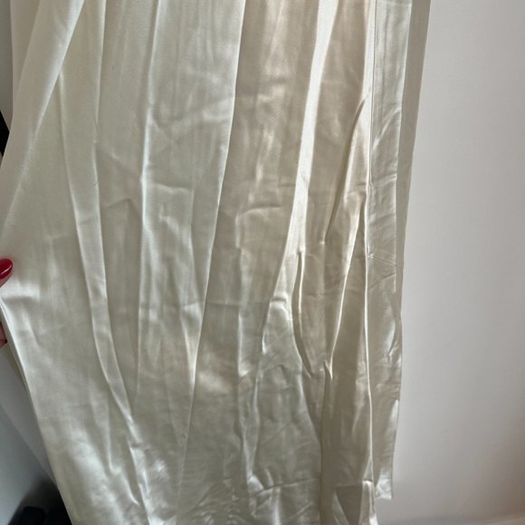 NWT Reformation Ronda Maxi Silk Dress Sz 8 Ivory One Shoulder Low Cowl Neck - Picture 7 of 10